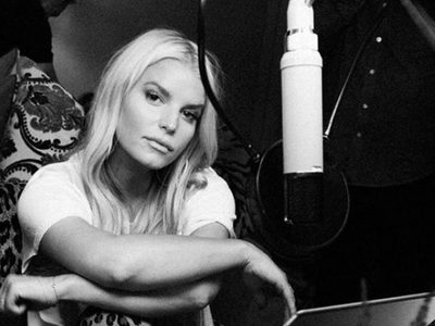 Jessica Simpson revela que sufrió de abuso sexual durante su infancia: "Fue extremadamente doloroso"