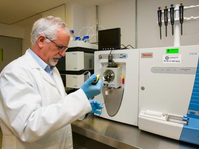 Investigadores del IPN desarrollan mezcla de anticuerpos contra todas variantes del covid-19