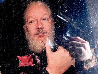Doce años recluido: Deprimido y enfermo, Assange espera la decisión de la ministra Patel