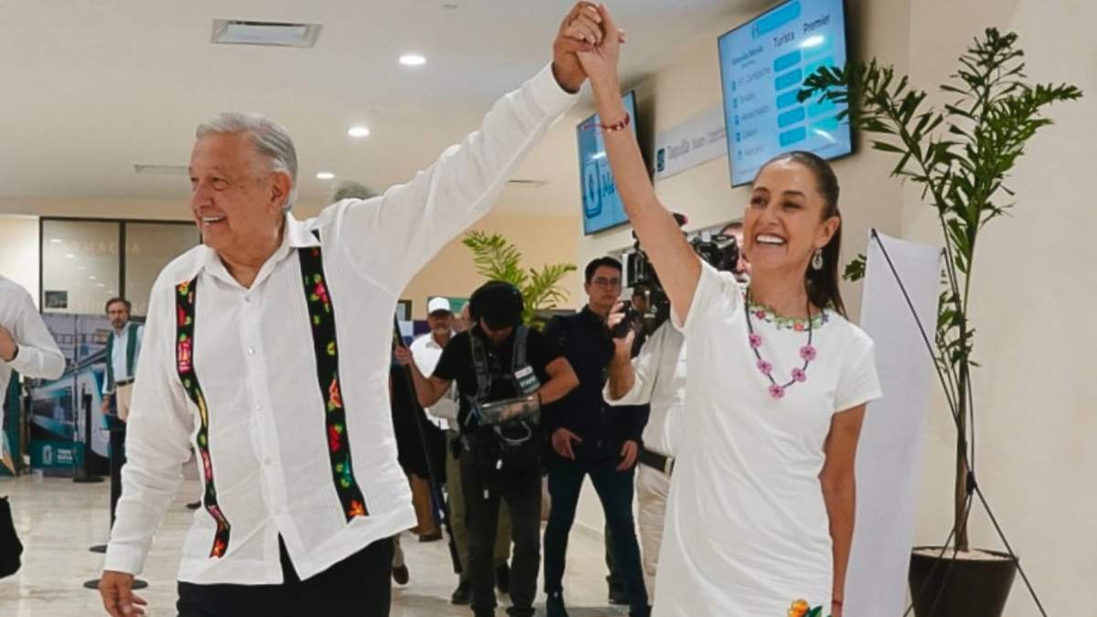 El expresidente Andrés Manuel López Obrador con la presidenta Claudia Sheinbaum