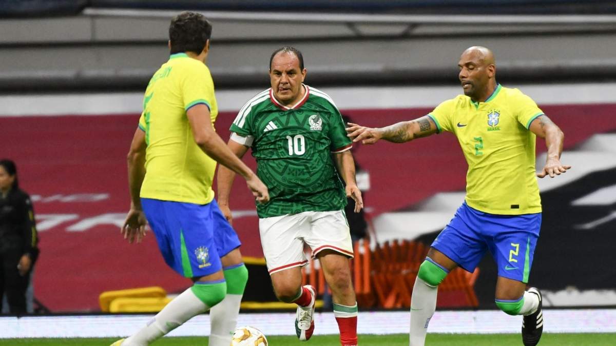 Cuauhtémoc Blanco durante el Partido de Leyendas