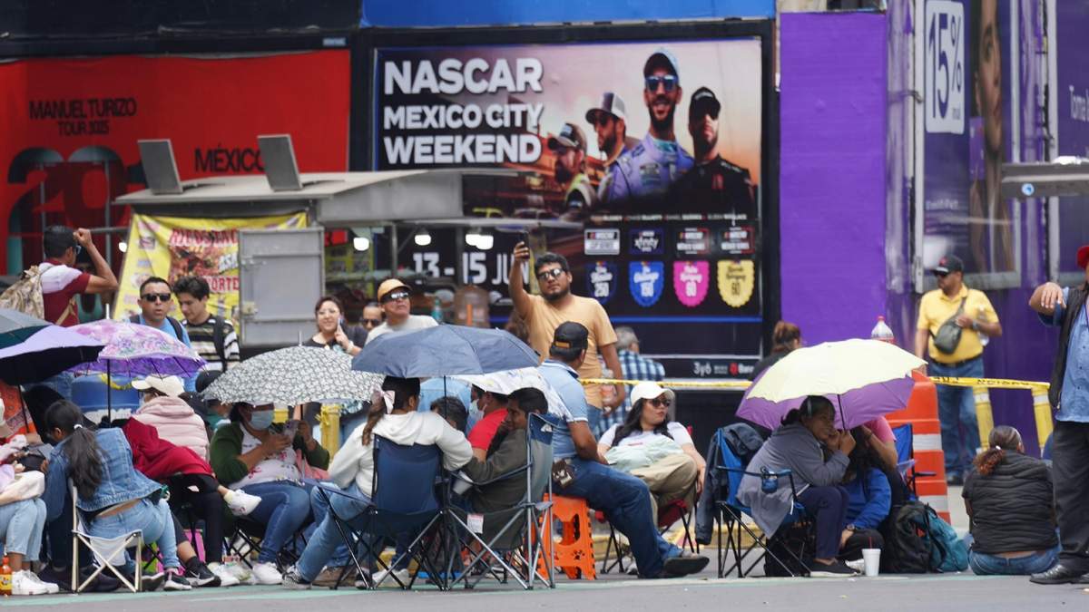 Exigencia de la CNTE