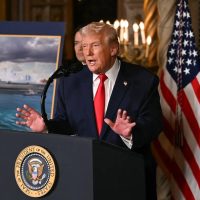 Estados Unidos bombardeó otra embarcación en el Pacífico, mientras creó otro foco de conflicto con un país europeo
