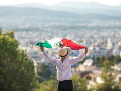 Los nuevos destinos favoritos de los mexicanos para estudiar en el extranjero