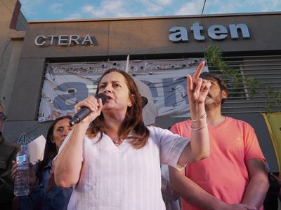 Con el conflicto salarial latente, docentes de Neuquén renovaron sus autoridades