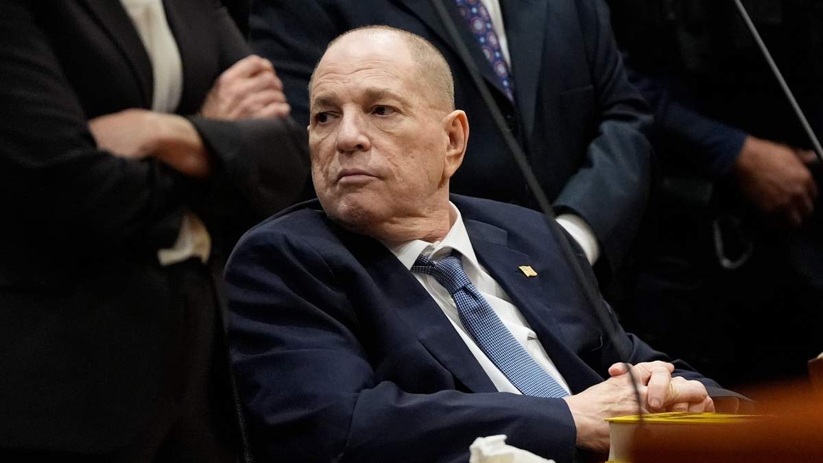 Harvey Weinstein comparece ante el tribunal penal de Queens el jueves 9 de mayo de 2024, en Nueva York