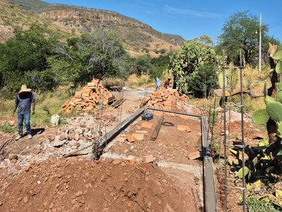 Comuneros denuncian despojo violento de tierras en litigio; acusan a policías de la FEJ