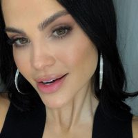 ¿Tiene? Natti Natasha libera sus dones y hace ESTE gesto ¡Qué rebelde!