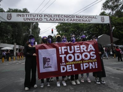 Alumnas del IPN víctimas de “sexting” exigen disculpa pública y castigo ejemplar