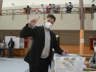 Boric se impone en la segunda vuelta de las elecciones presidenciales chilenas