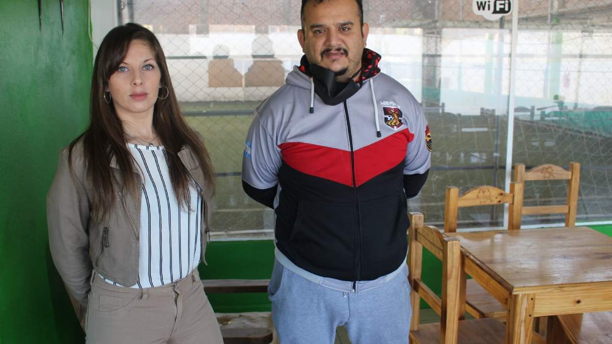 Daiana y Adrián piden por la reapertura de los gimnasios.