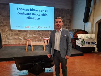 Difonso le tiró el archivo a Cornejo por Irrigación