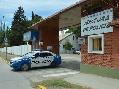 Más de veinte vehículos retenidos y dos demorados en distintos operativos