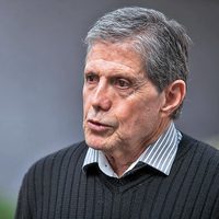 Héctor Bonilla baja el telón