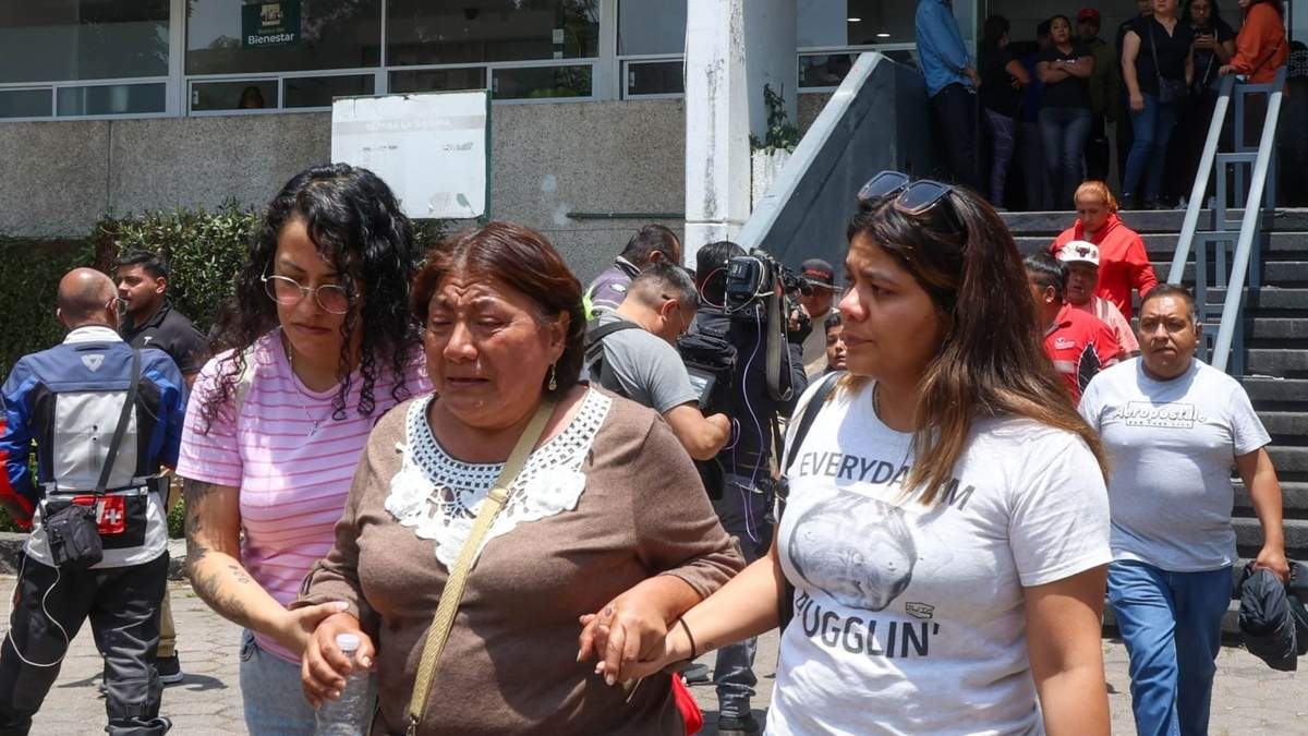 Familiares de Edith Guadalupe acudieron a reconocer el cuerpo en la Fiscalìa de la CDMX