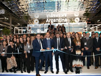 Neuquén anunció en el FITUR los diferentes eventos internacionales que habrá durante el 2023