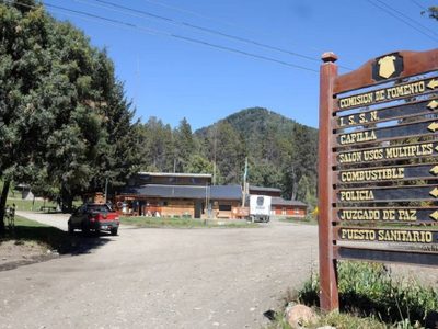 Detectaron seis focos de incendio en el camino al basural de Villa Traful