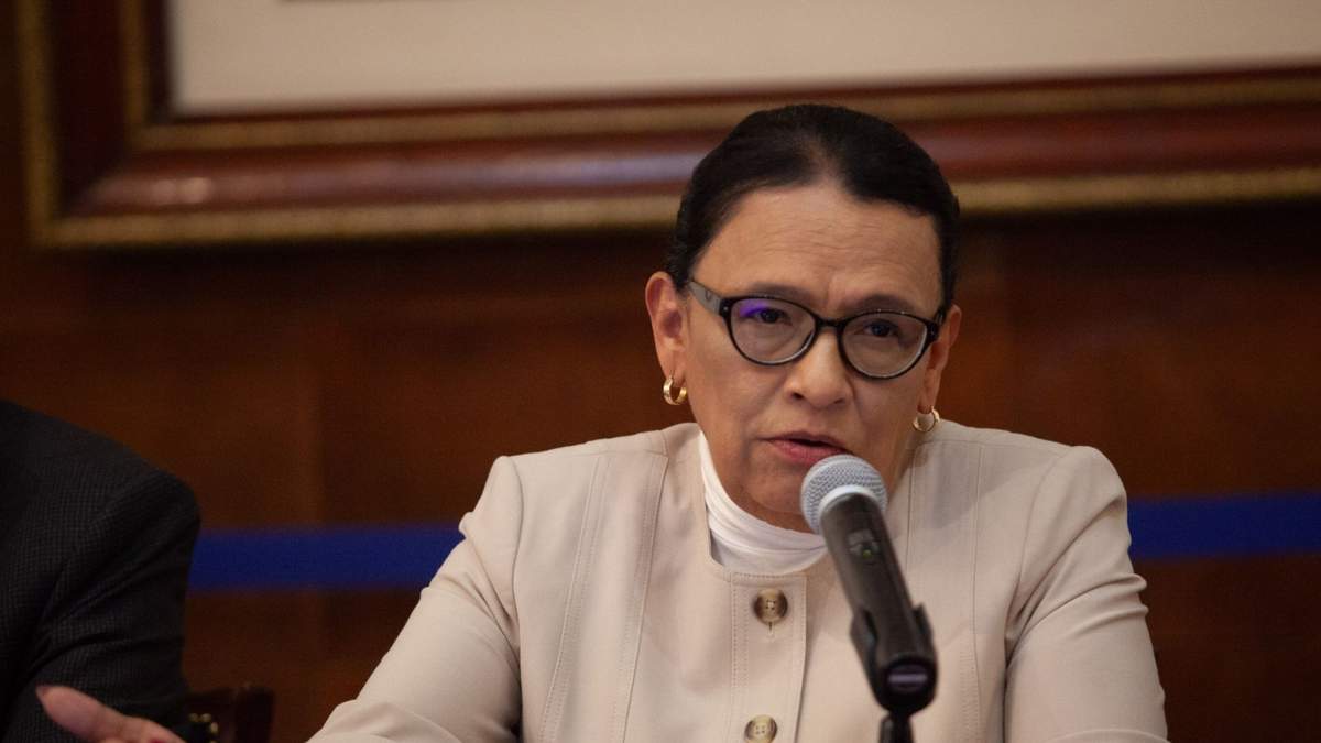 Rosa Icela Rodríguez en la conferencia de prensa