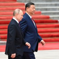 China y Rusia dicen estar de acuerdo con una solución política a la "crisis" en Ucrania