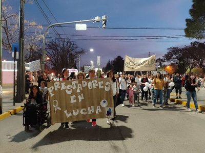 Masiva marcha en contra del Decreto que afectaría a las prestaciones por discapacidad