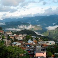 Por supuesta negligencia, bebé fallece en el vientre de su madre; autoridades de Oaxaca se reparten culpas