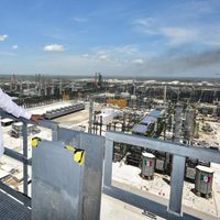El incremento en el costo de la refinería Olmeca, por obras adicionales e impuestos, justifica AMLO