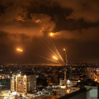 Ya son 13 muertos y 114 heridos por ataques israelíes en la Franja de Gaza