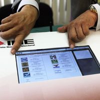 El INE desarrolla prototipo de urna para implementar voto electrónico