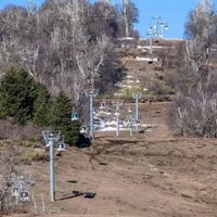 Trabajadores de Cerro Chapelco: “La empresa quiere que paguemos la falta de nieve”