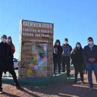 Omar Gutiérrez recorrió el pueblo tras la explosión de la escuela albergue