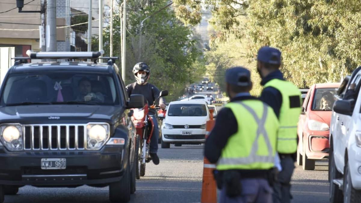 Control de tránsito en Neuquén. Fuente: (Twitter)
