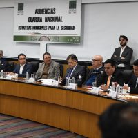 Alcaldes respaldan la creación de la Guardia Nacional, pero bajo un mando civil