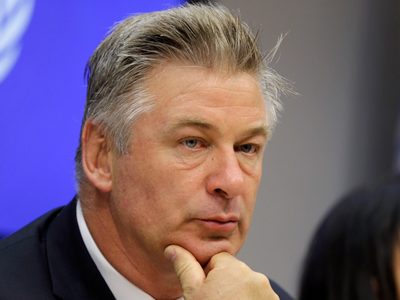 Alec Baldwin fue acusado formalmente de homicidio involuntario
