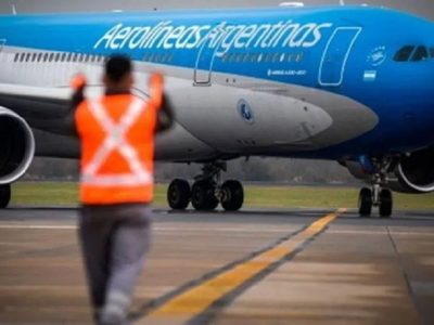 El Gobierno activó la conciliación obligatoria en medio del conflicto con controladores aéreos