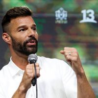 ¡ENFURECIDO! Ricky Martin cargó contra los que incumplen la cuarentena: “Son unos b…”