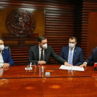 Gobernador de Zacatecas propone multa y cárcel por no usar cubrebocas