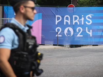 Con inteligencia artificial, drones y jets, París quiere garantizar la seguridad de los Olímpicos