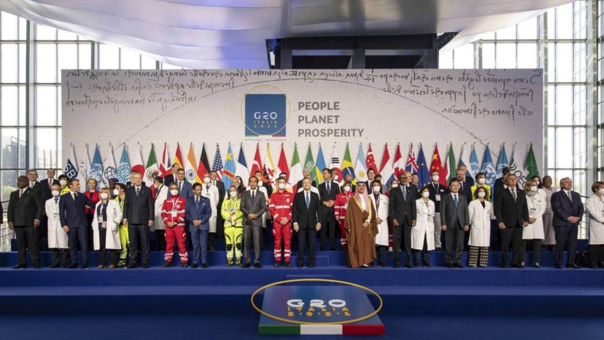 La foto oficial de la cumbre del G20 en Italia