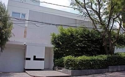 Vinculan a proceso a tres exfuncionarios de Peña por sustraer expediente de la casa blanca