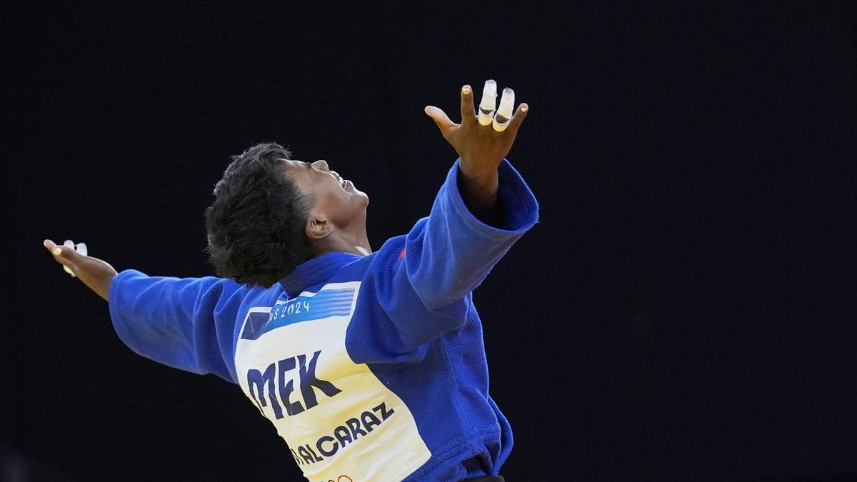 30 de julio. La judoca mexicana Prisca Awiti consigue su pase a la final en los Juegos Olímpicos de París. A la postre obtuvo la medalla de plata