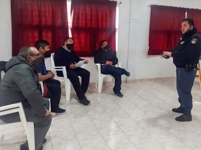 Zapala: Policía de Tránsito recibió capacitación sobre dispositivo digital
