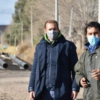 Carlos Koopmann recorrió Zapala junto a Omar Gutiérrez