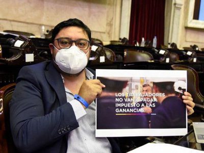 "Le dije que lo iba a denunciar": el diputado Carlos Vivero protagonizó un escándalo en el Congreso