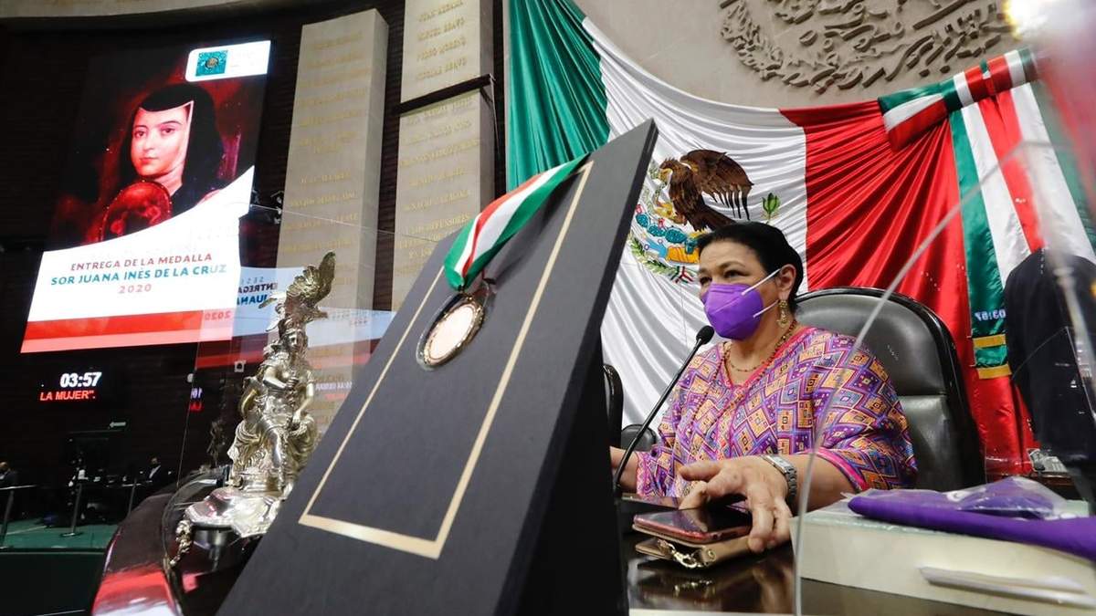 Entrega de la medalla Sor Juana Inés de la Cruz 2020