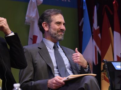 Alto funcionario de EU recibe a Lorenzo Córdova y destaca la "reputación global" del INE