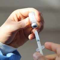 Operativo especial de vacunación para adultos mayores y embarazadas en Neuquén