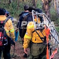 Encontraron con vida a la mujer que era intesamente buscada en la zona del lago Falkner