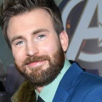 El video más conmovedor: Chris Evans saludó a un niño que salvó a su hermana de un trágico final