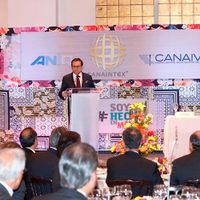 Apoyo de gobierno federal sigue en el Estado de México; Guajardo reparte ayuda en Neza