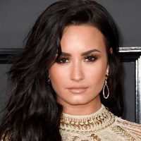 ¡IMPACTANTE! El nuevo videoclip de Demi Lovato "I'm Ready" es un escándalo mundial. ¡Mirá!
